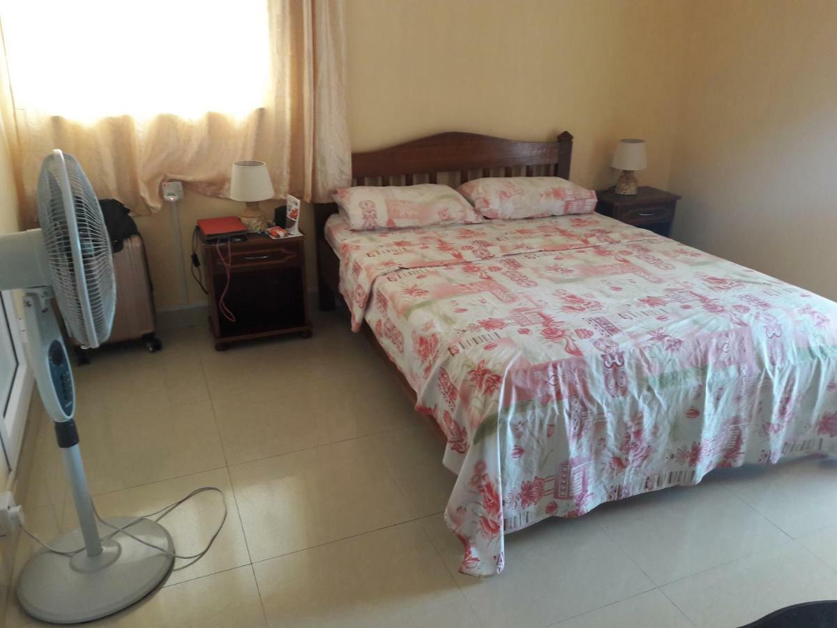 Bed and Breakfast Le Tropical Chez Jeannette Saint Gabriel Esterno foto