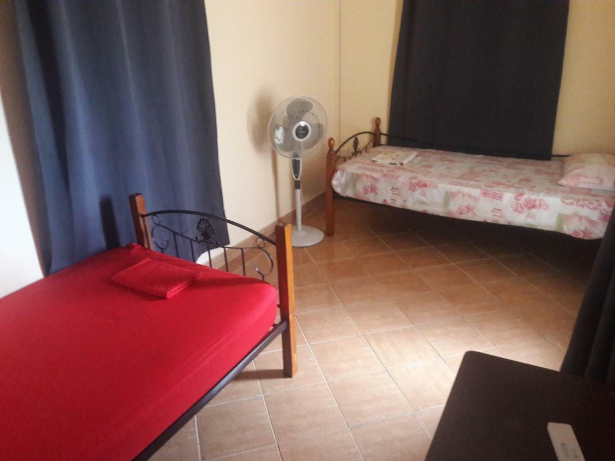 Bed and Breakfast Le Tropical Chez Jeannette Saint Gabriel Esterno foto